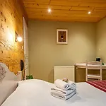 - Restaurant Le Couchetat Hotel 3*