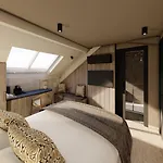 - Restaurant Le Couchetat Hotel 3*