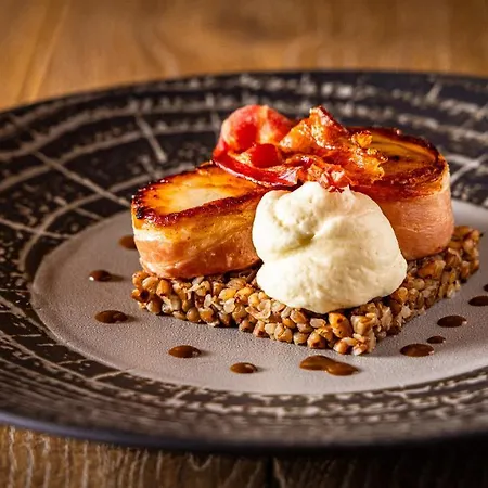 - Restaurant Le Couchetat 2* La Bresse