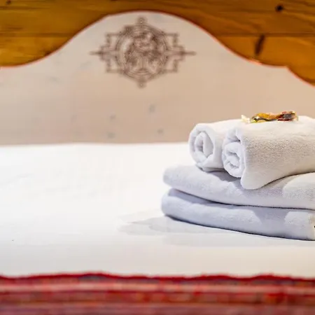 - Restaurant Le Couchetat 2* La Bresse