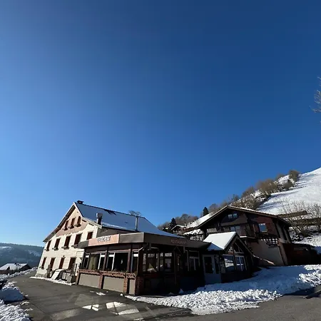 - Restaurant Le Couchetat Отель 2*