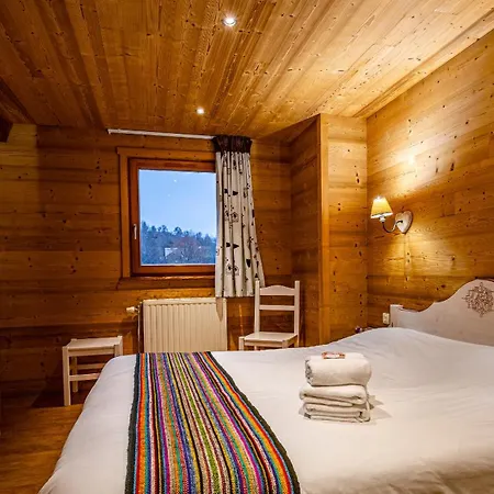 - Restaurant Le Couchetat 2* La Bresse