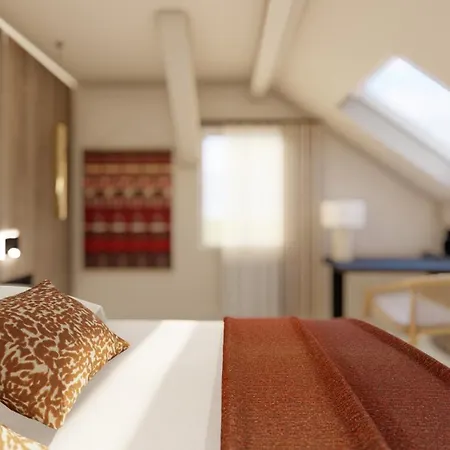 - Restaurant Le Couchetat Hotel 2*