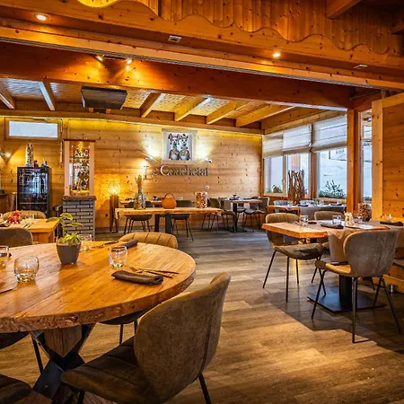 - Restaurant Le Couchetat 3*