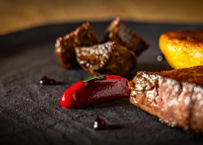 - Restaurant Le Couchetat Hotel La Bresse