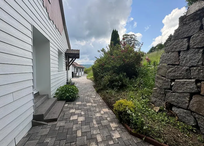 - Restaurant Le Couchetat 3*