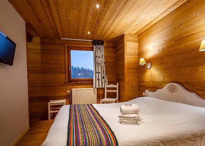 - Restaurant Le Couchetat 3* La Bresse