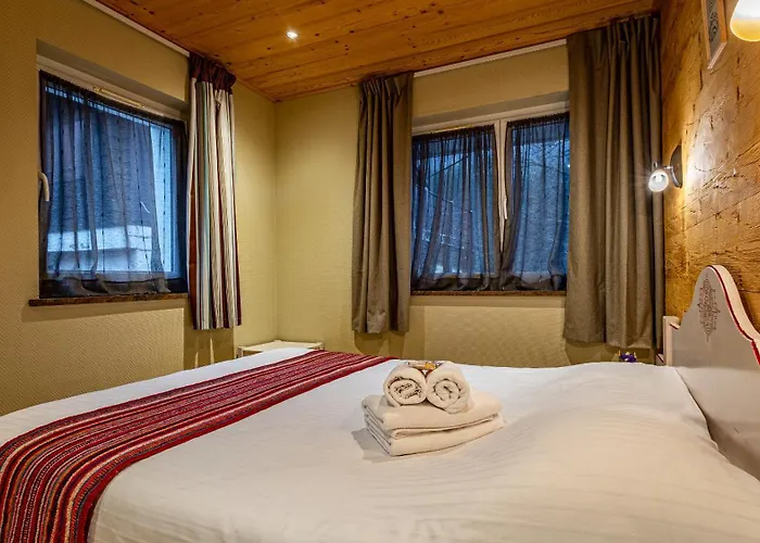 - Restaurant Le Couchetat 3* La Bresse