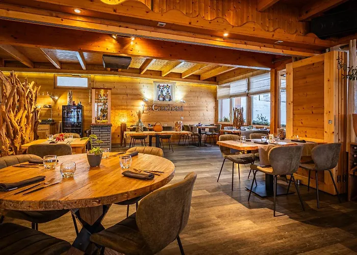 - Restaurant Le Couchetat 3*